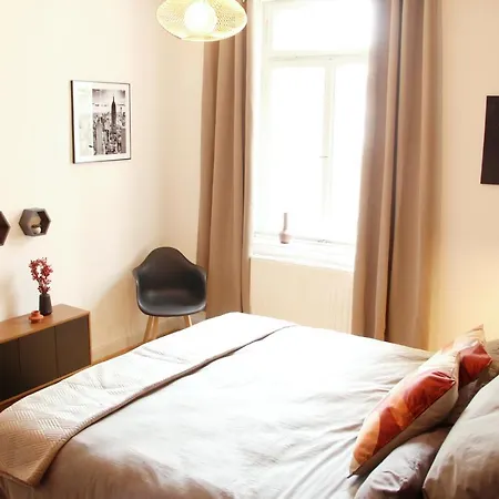 Zentrales Newyork-designapartment Mit 2 Betten Nahe Messe L Flughafen דיסבורג